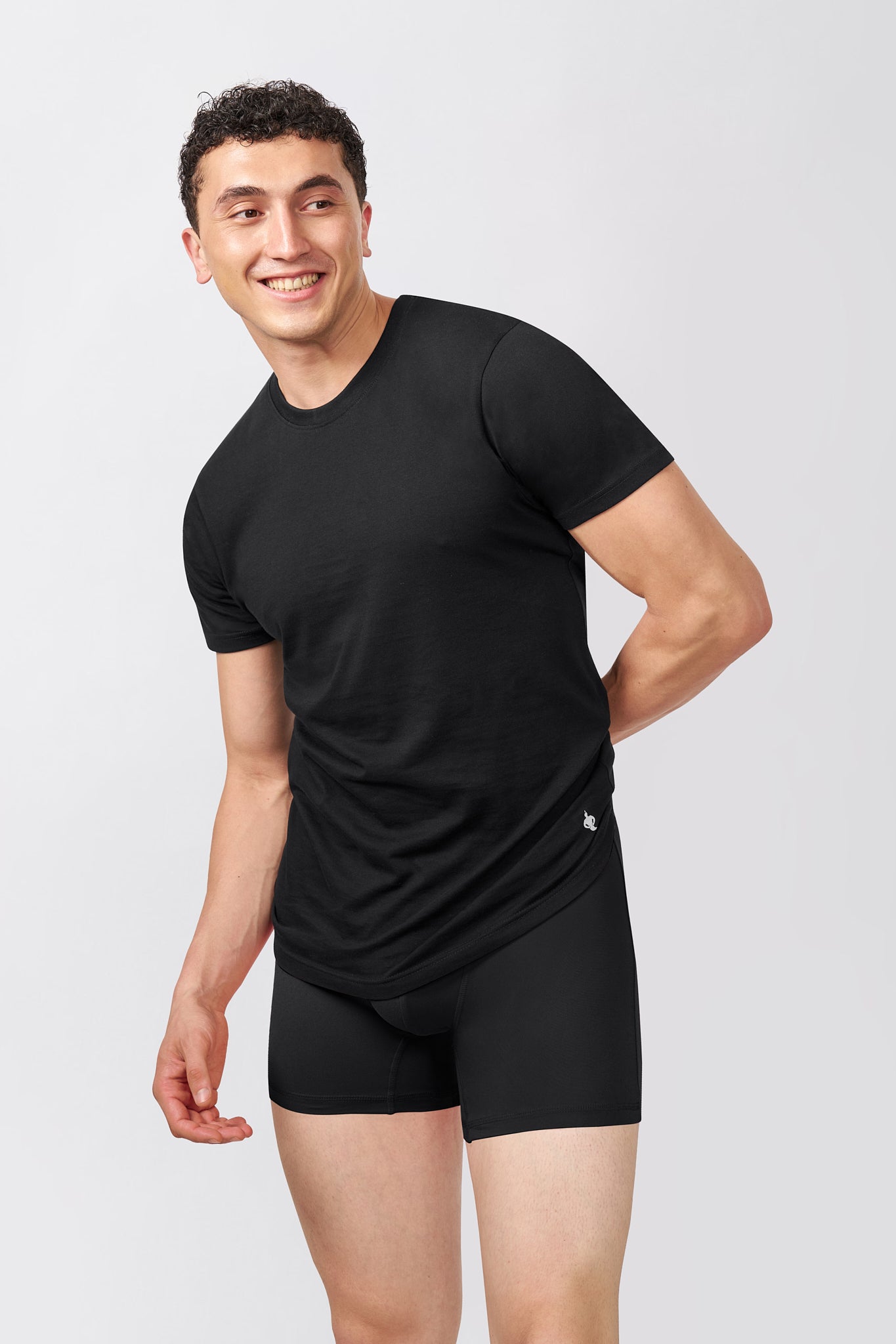 Men's Essentials - AeroCot Round Neck Undershirt - 3-Pack - Black